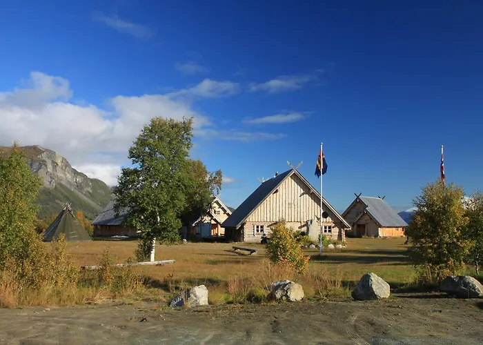 Viking Cabins - Mit Fablab - Solvik